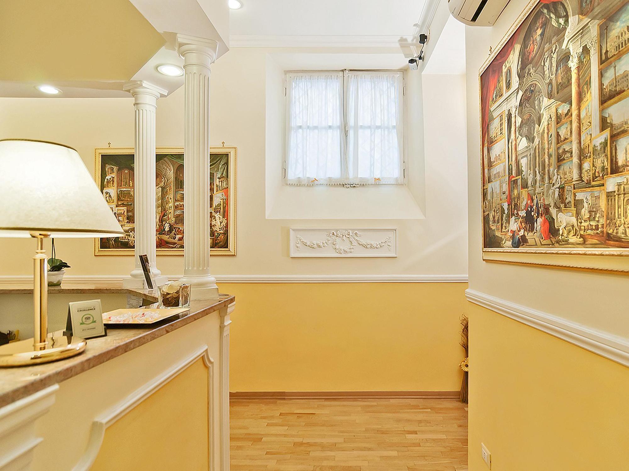 Domus Via Veneto 2* Rom